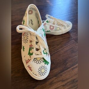 ***BRAND NEW*** aerie Hippie Canvas Sneakers